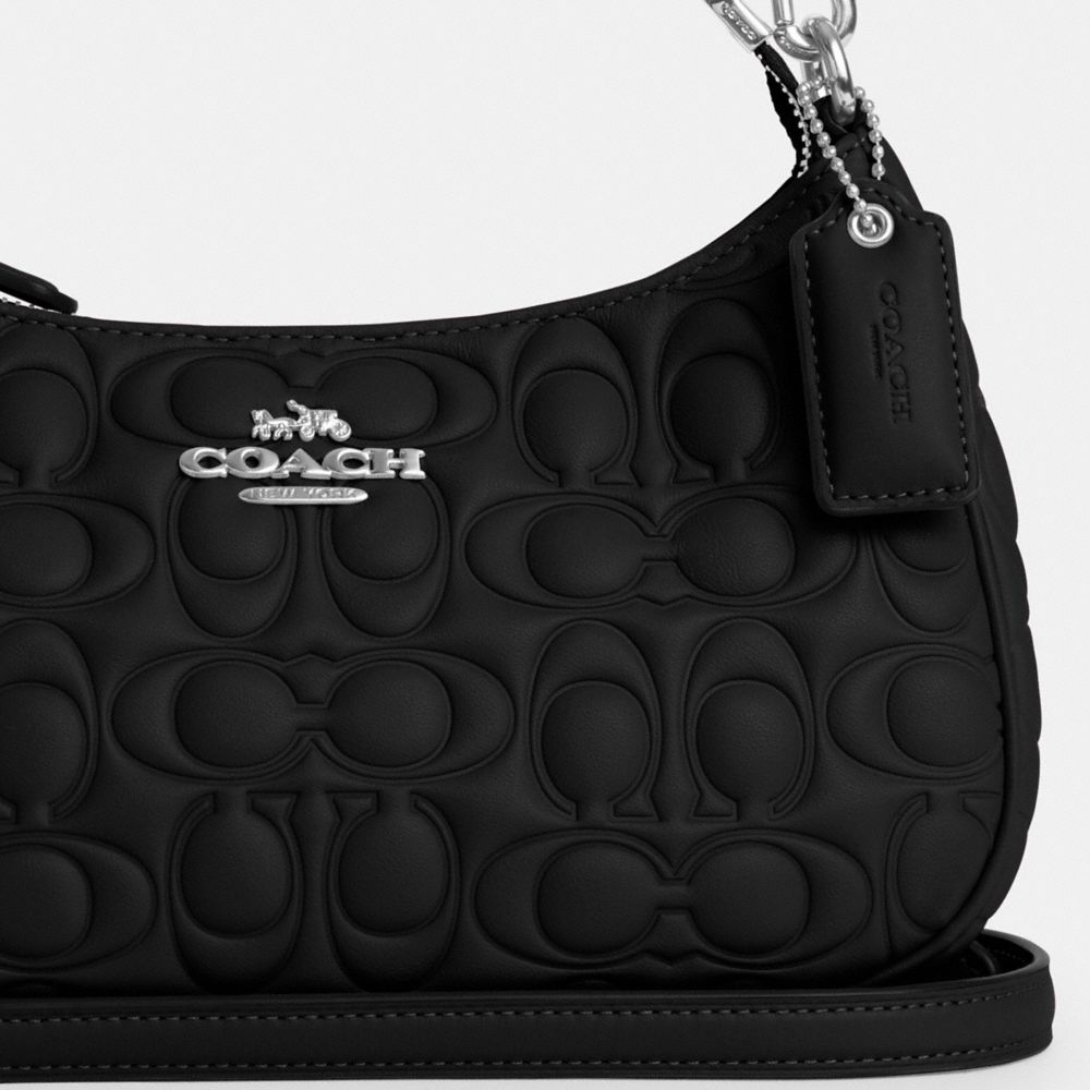 COACH®,Teri Shoulder Bag In Signature Leather,
