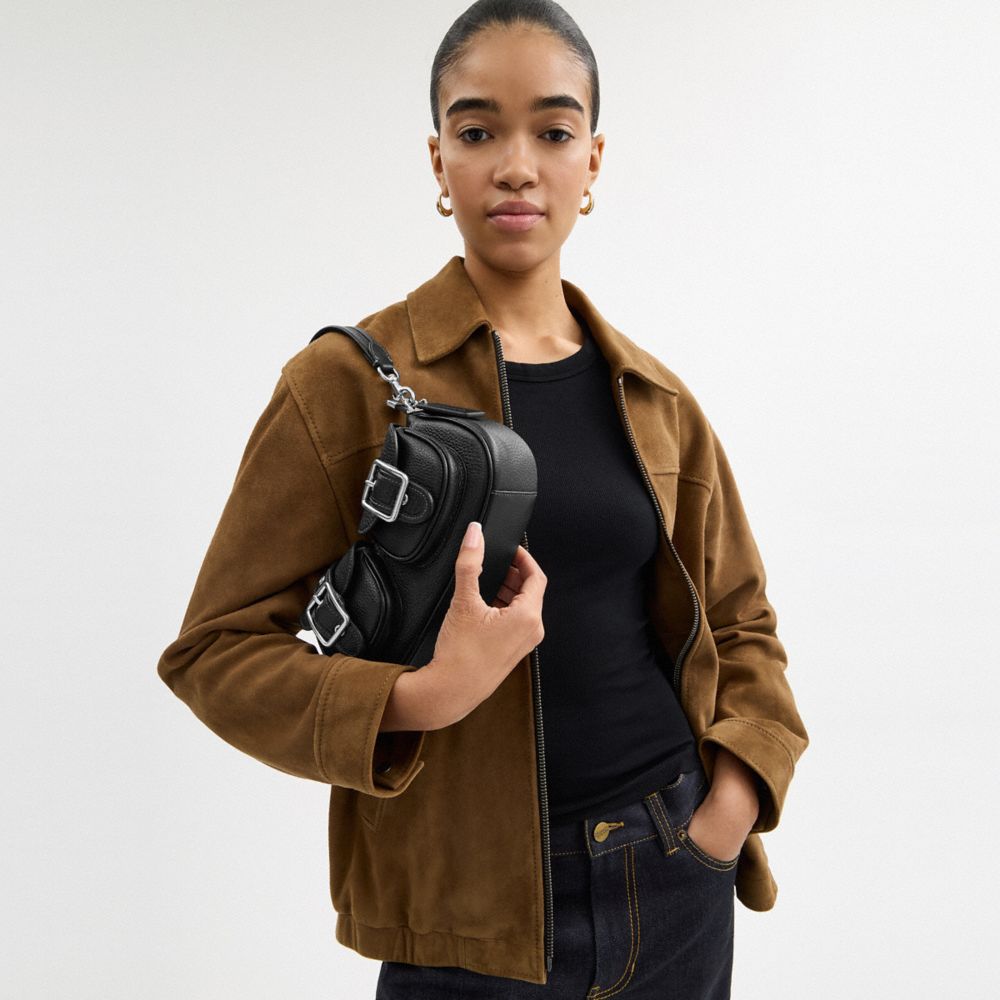 COACH®,Ashton Bag,Leather,Shoulder Bag,Silver Metal,Day Party,Black,Detail View