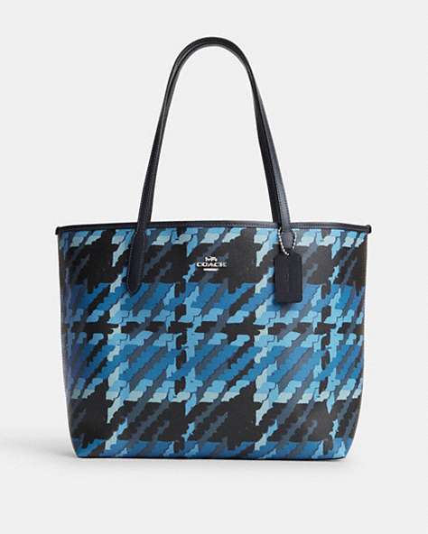 COACH®,CITY TOTE BAG WITH GRAPHIC PLAID PRINT,X-Large,Silver/Blue Multi,Front View