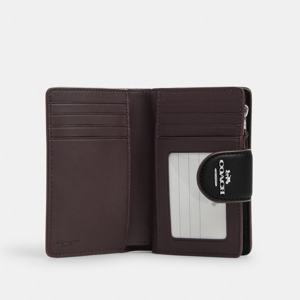 COACH®,ミディアム コーナー ジップ ウォレット・シグネチャー,ミニ財布(二つ折り&三つ折り),ｼﾙﾊﾞｰ/ﾌﾞﾗｯｸ