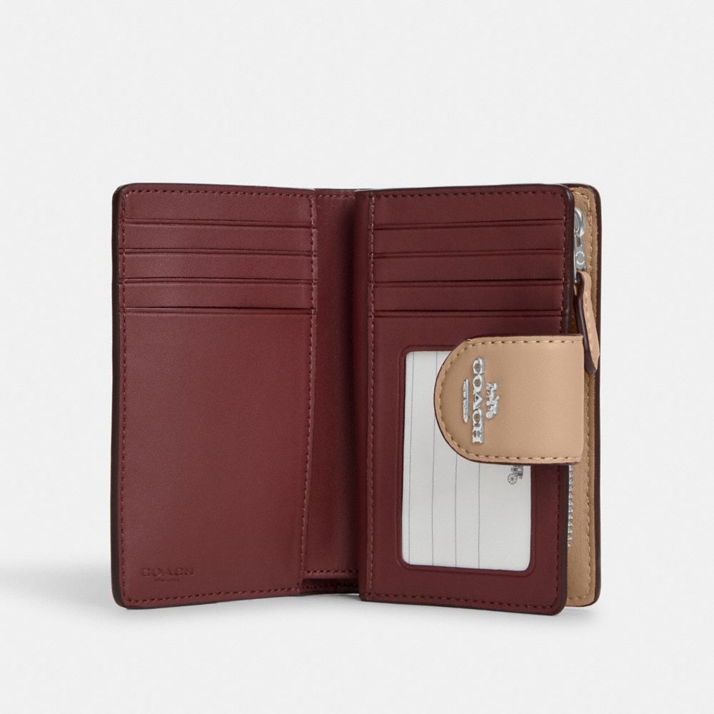 COACH®,ミディアム コーナー ジップ ウォレット・シグネチャー,ミニ財布(二つ折り&三つ折り),ｼﾙﾊﾞｰ/ﾄｰﾌﾟ