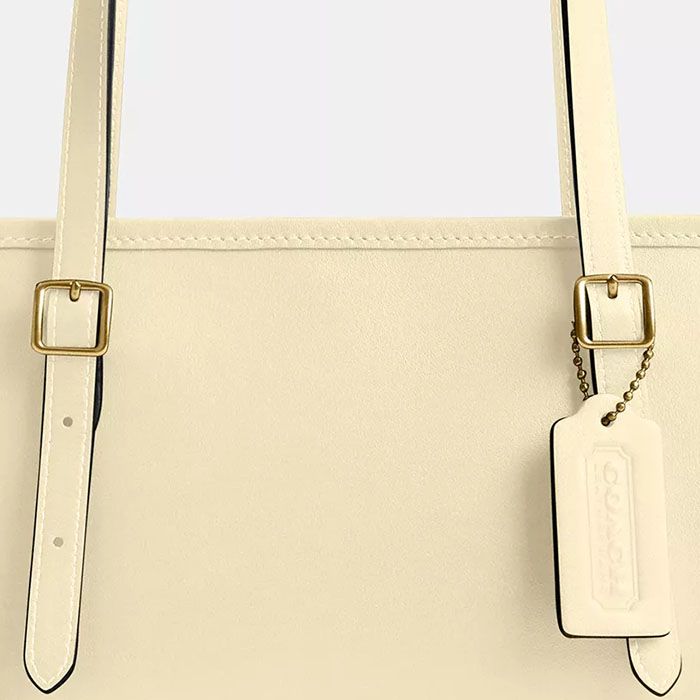 COACH® Outlet | Swing Zip Bag