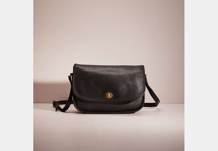 COACH®,VINTAGE CITY BAG,Glovetanned Leather,Small,Black,Front View