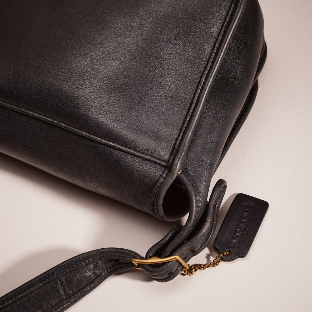 Vintage Classic Pouch