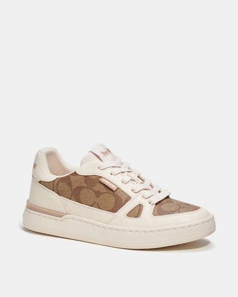 COACH®,CLIP COURT LOW TOP SNENAKER IN SIGNATURE CANVAS,Mixed Materials,Khaki/Chalk,Front View