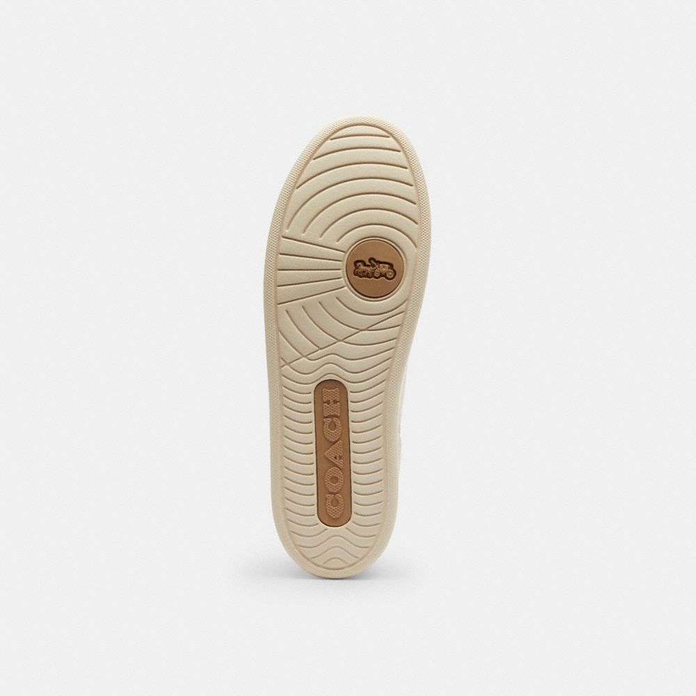 COACH®,BASKET BASSE CLIP COURT EN TOILE EXCLUSIVE,Kaki/Craie,Outsole View