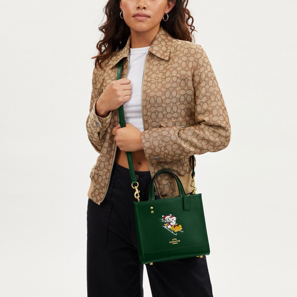 公式】コーチアウトレット | 【DISNEY X COACH】デンプシー トート 22
