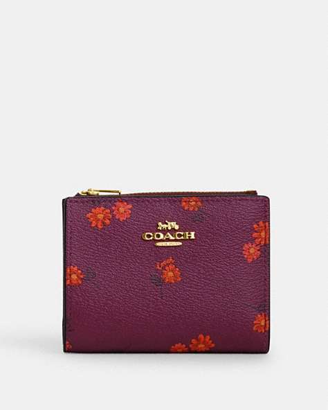 COACH®,BIFOLD WALLET WITH COUNTRY FLORAL PRINT,Mixed Material,Gold/Deep Berry Multi,Front View