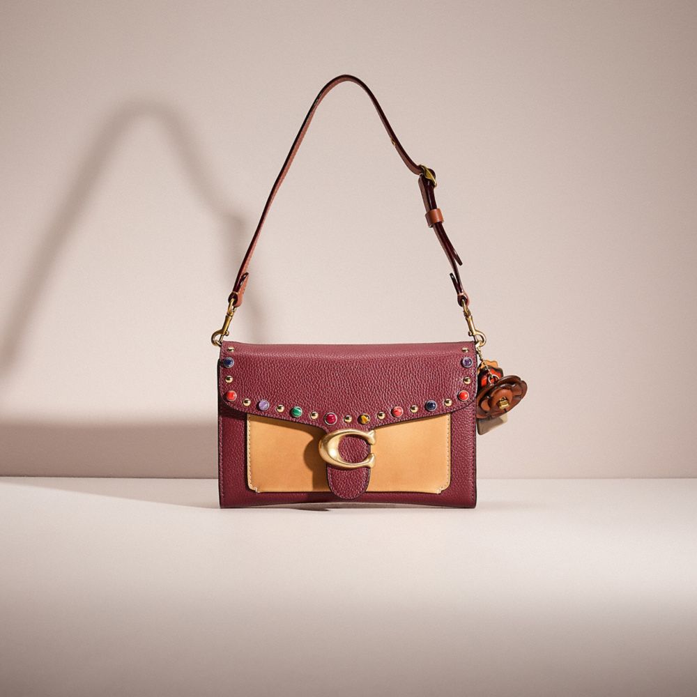 COACH®,UPCRAFTED TABBY CHAIN CLUTCH IN COLORBLOCK,Polished Pebble Leather,Brass/Wine Multi,Front View