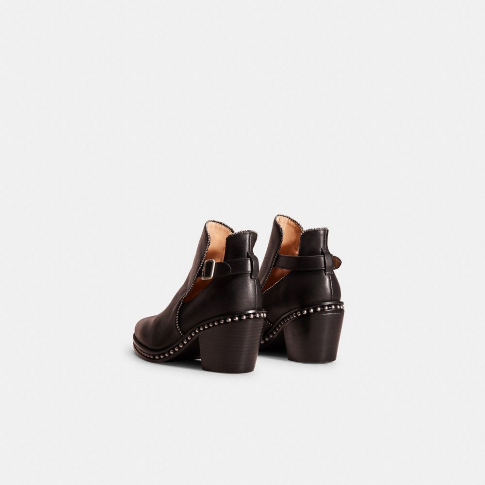 Restored Pipa Bootie