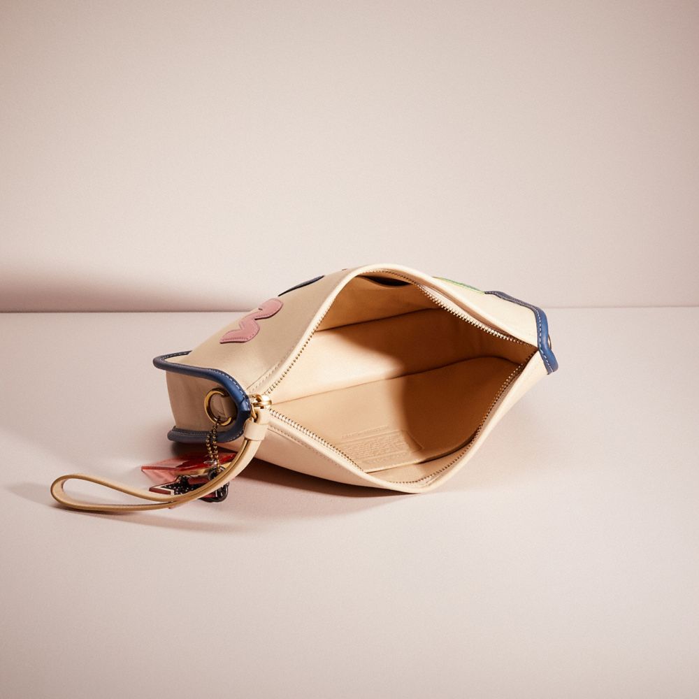 Upcrafted Quinn Crossbody