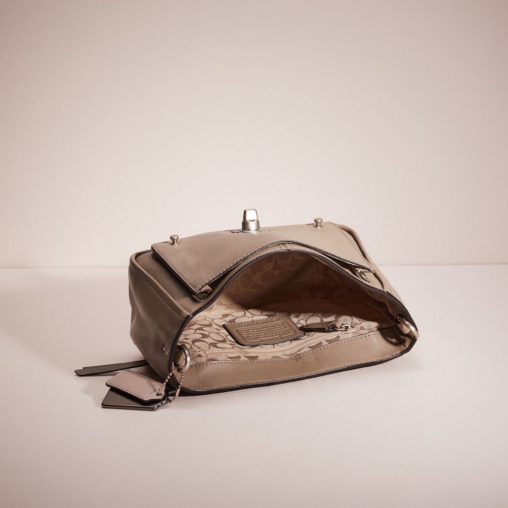 Upcrafted Bleecker Mini Brooklyn Messenger Bag In Leather