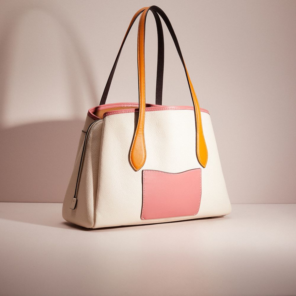 Upcrafted Lora Carryall