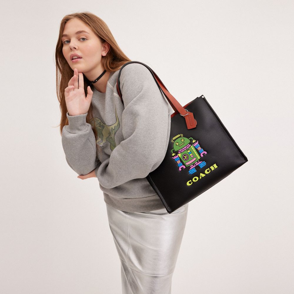 Cosmic Coach Relay Tote 34 With Robot