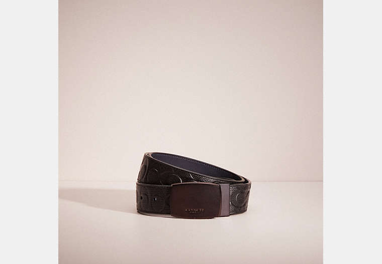 COACH®,RESTORED PLAQUE BUCKLE CUT-TO-SIZE REVERSIBLE BELT, 38MM,Polished Pebble Leather,Black,Front View