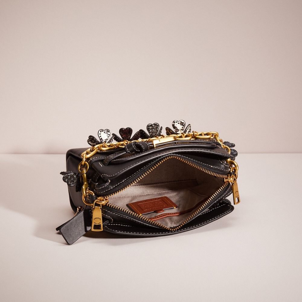 Upcrafted Tate 18 Crossbody