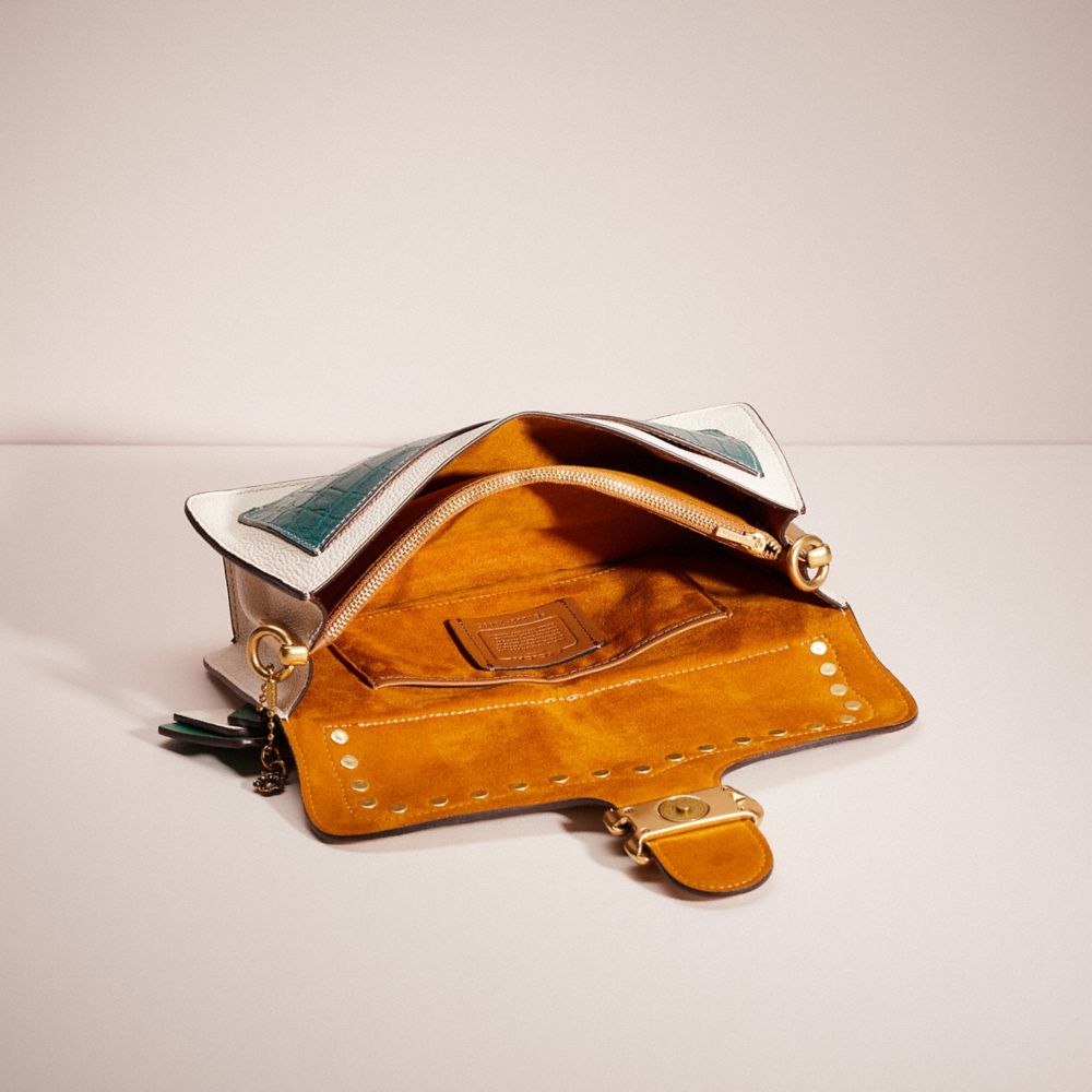 Upcrafted Tabby Shoulder Bag 26