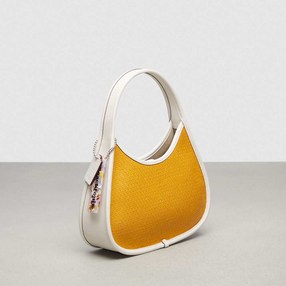 COACH®,Sac Ergo en cuir Upcrafted à paillettes,Cuir Coachtopia,Bouton-d’or,Angle View