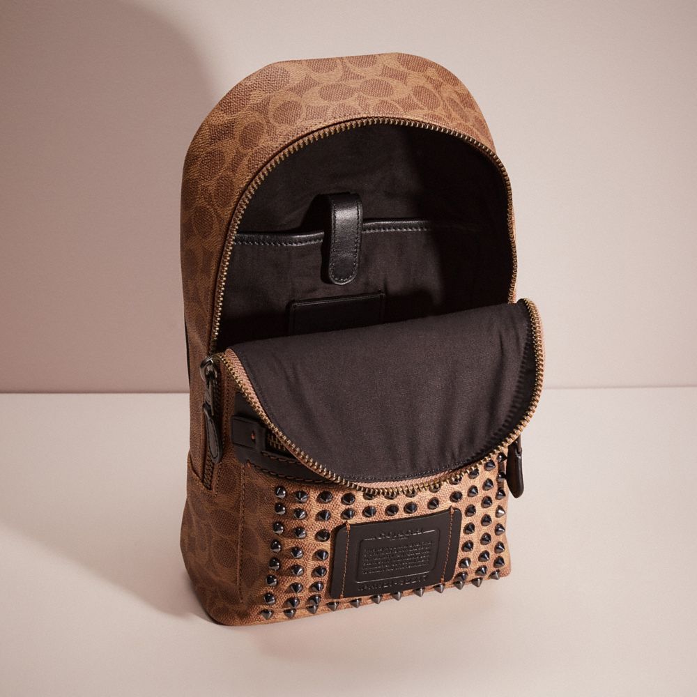 Upcrafted Academy Pack In Signature Canvas