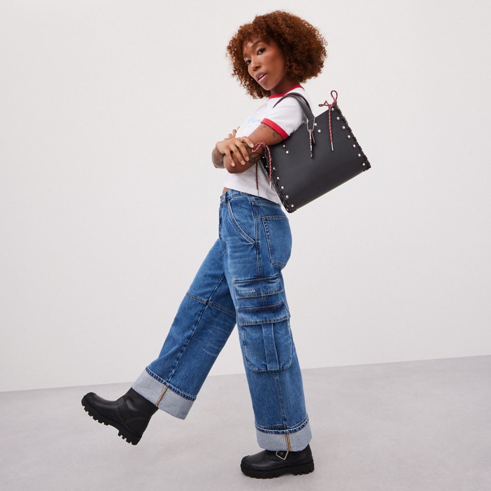 COACH®,Medium Re Laceable Tote In Coachtopia Leather,Lining Leather,Leather,Acrylic,Crossbody,Pouch,Plastic,Logo,Studded,E...,Black,Detail View