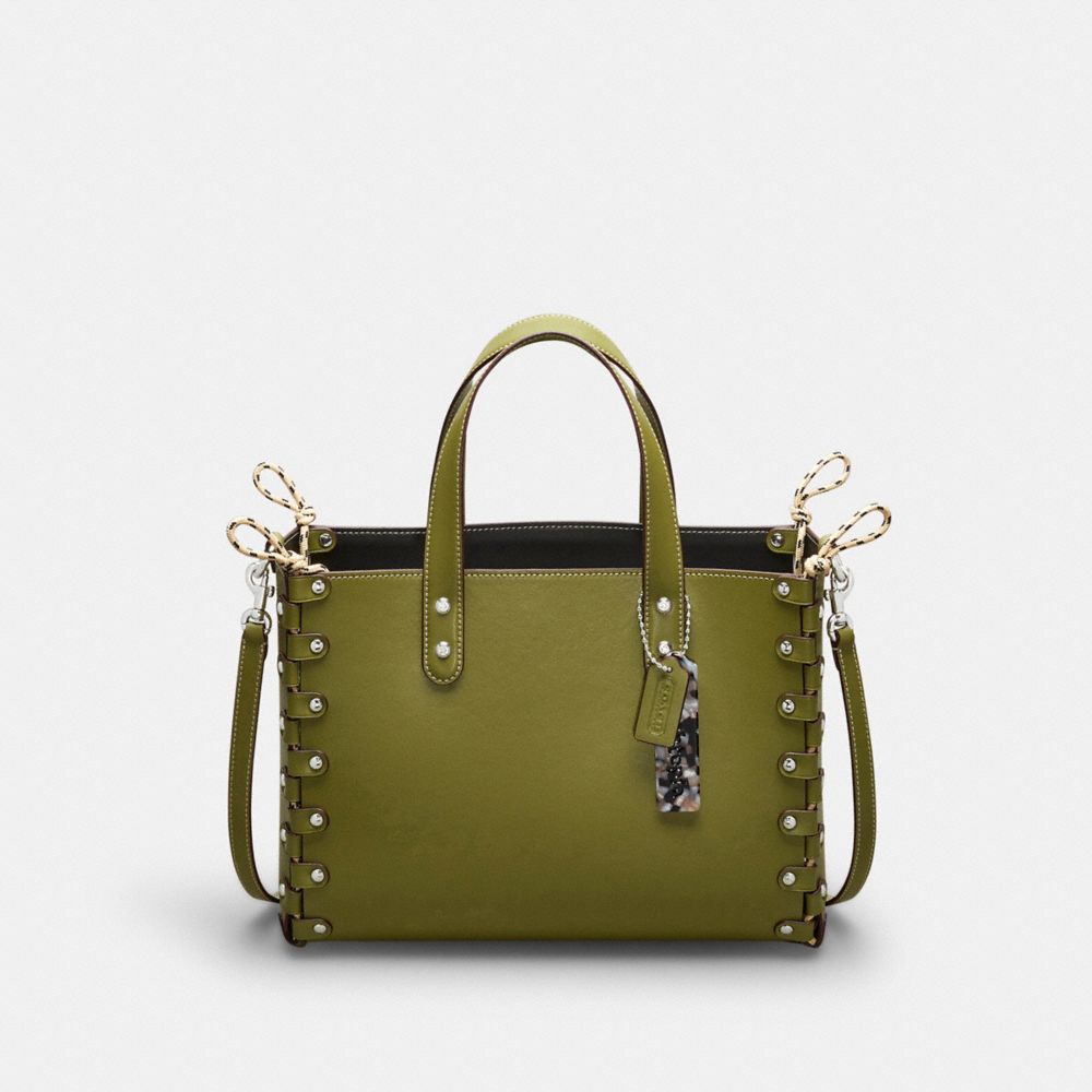 COACH®,Le cabas lacé démontable : Moyen,Cuir Coachtopia,Le cabas lacé démontable,Vert olive,Front View