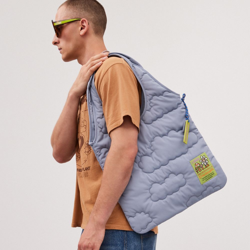 COACH®,Coachtopia Loop Flat Tote With Cloud Quilting,Recycled Polyester,Lining Recycled Polyester,Tote,Logo,Embroidered,Ap...,Blue,Detail View