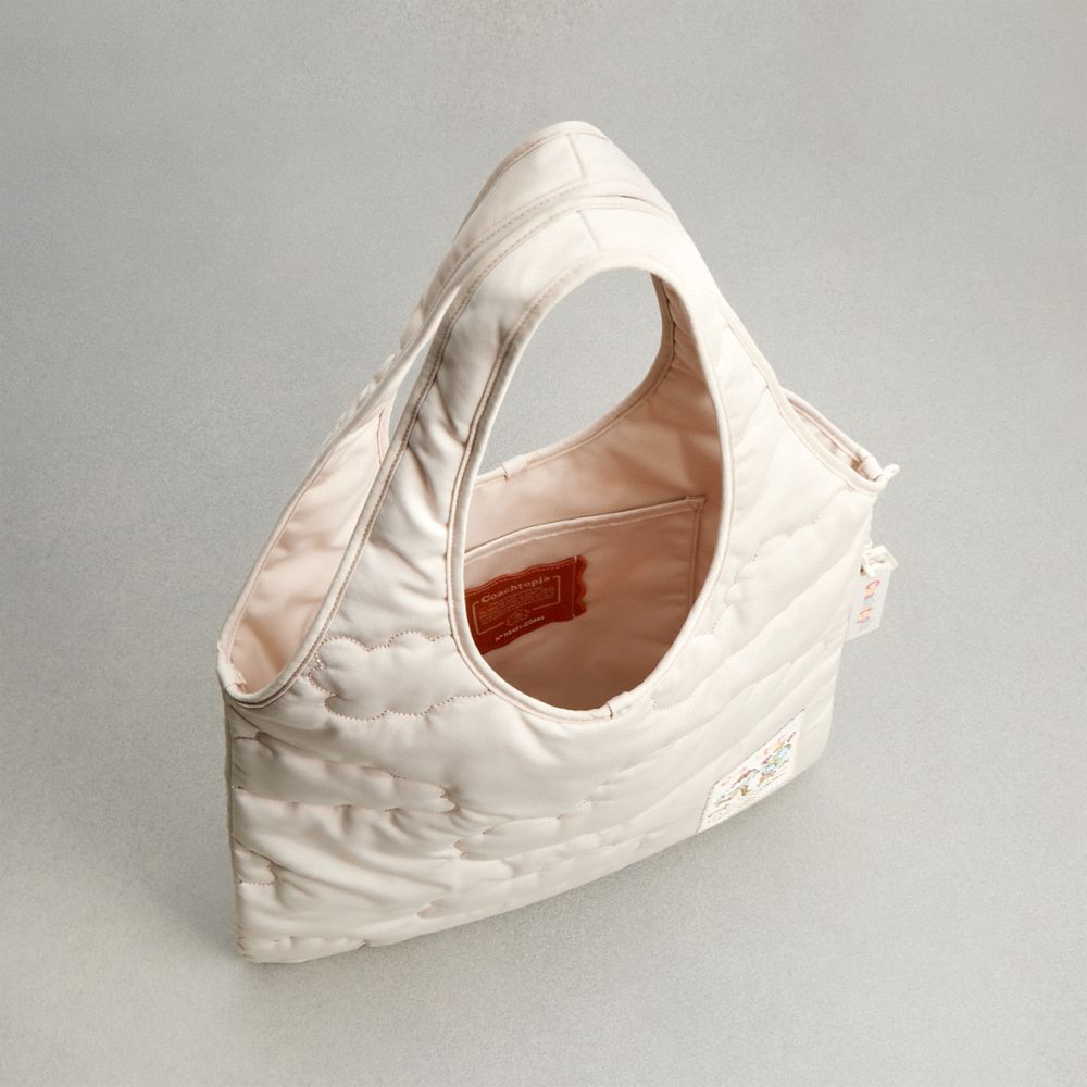Coach Topia Loop Gesteppte Wolken Tote In White