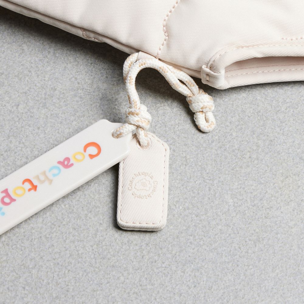 Coach Topia Loop Gesteppte Wolken Tote In White