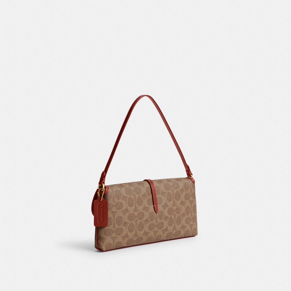 COACH Hamptons Bag In Signature Canvas