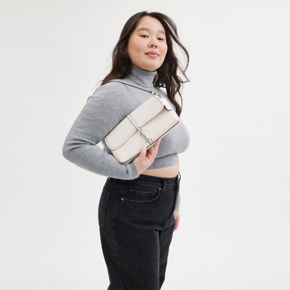 COACH®,Hamptons Bag,Leather,Shoulder Bag,Logo,Embossed,Casual,White,Detail View