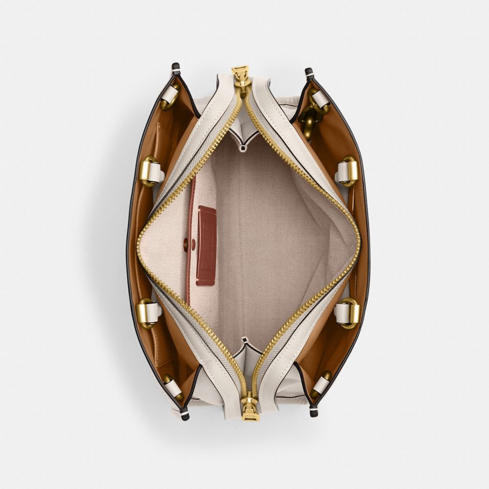 Coach Rogue In Brass/chalk