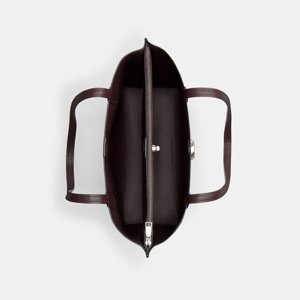 COACH®,Willow Tote Bag,Leather,Tote,Logo,Embossed,Metal,Casual,Black,Inside View,Top View