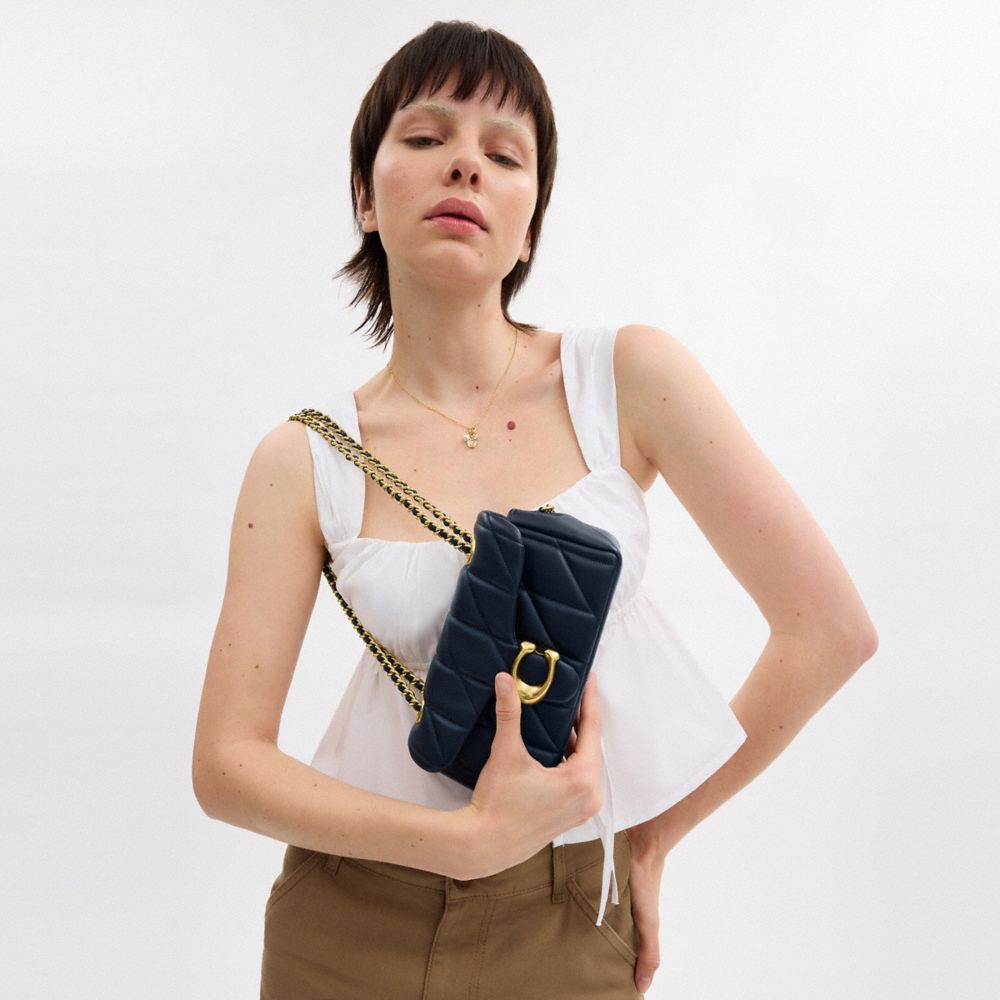COACH®,Tabby Shoulder Bag 20 With Pillow Quilting,Lining Leather,Leather,Shoulder Bag,Logo,Metal,Embossed,Chain Detail,Gol...,,Detail View