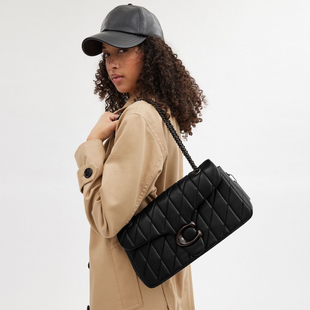COACH®,Tabby Shoulder Bag 33 With Quilting,Leather,Crossbody,Metal,Logo,Day Party,Black,Detail View
