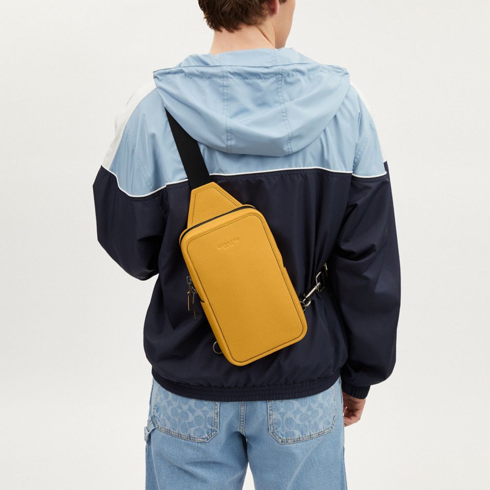 COACH ミニショルダーバッグ CA207 COACH コーチ ショルダーバッグCOACH レザー カメラバッグ