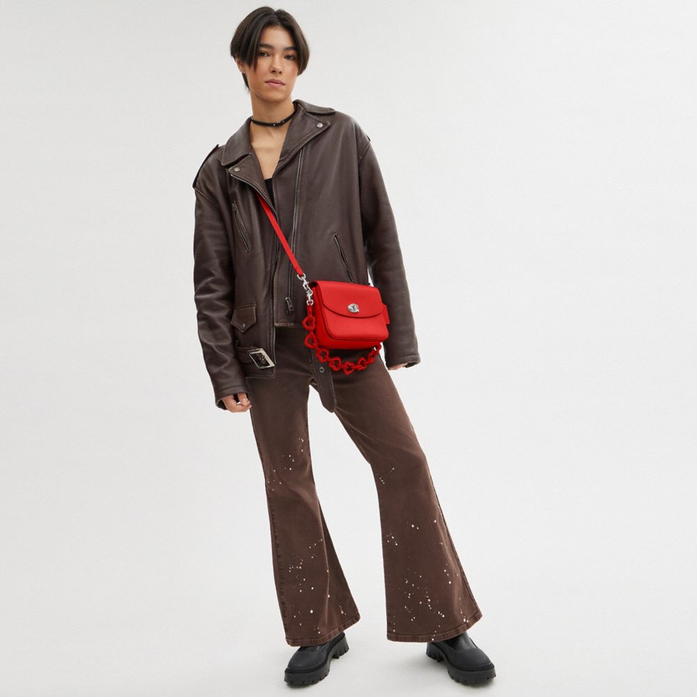 公式】COACH – コーチ | キャシー クロスボディ 19・ハート