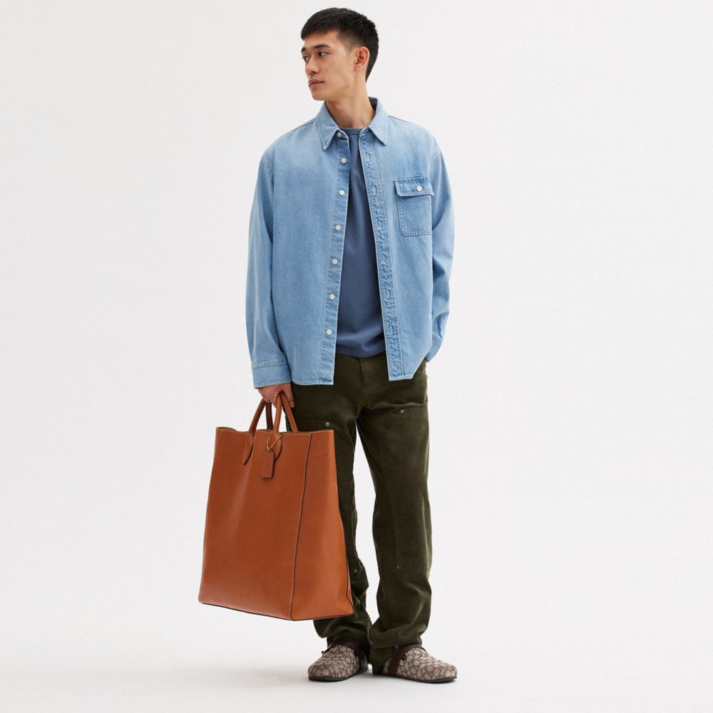 COACH®,CABAS LEO,Cuir,Laiton/Brun roux,Detail View