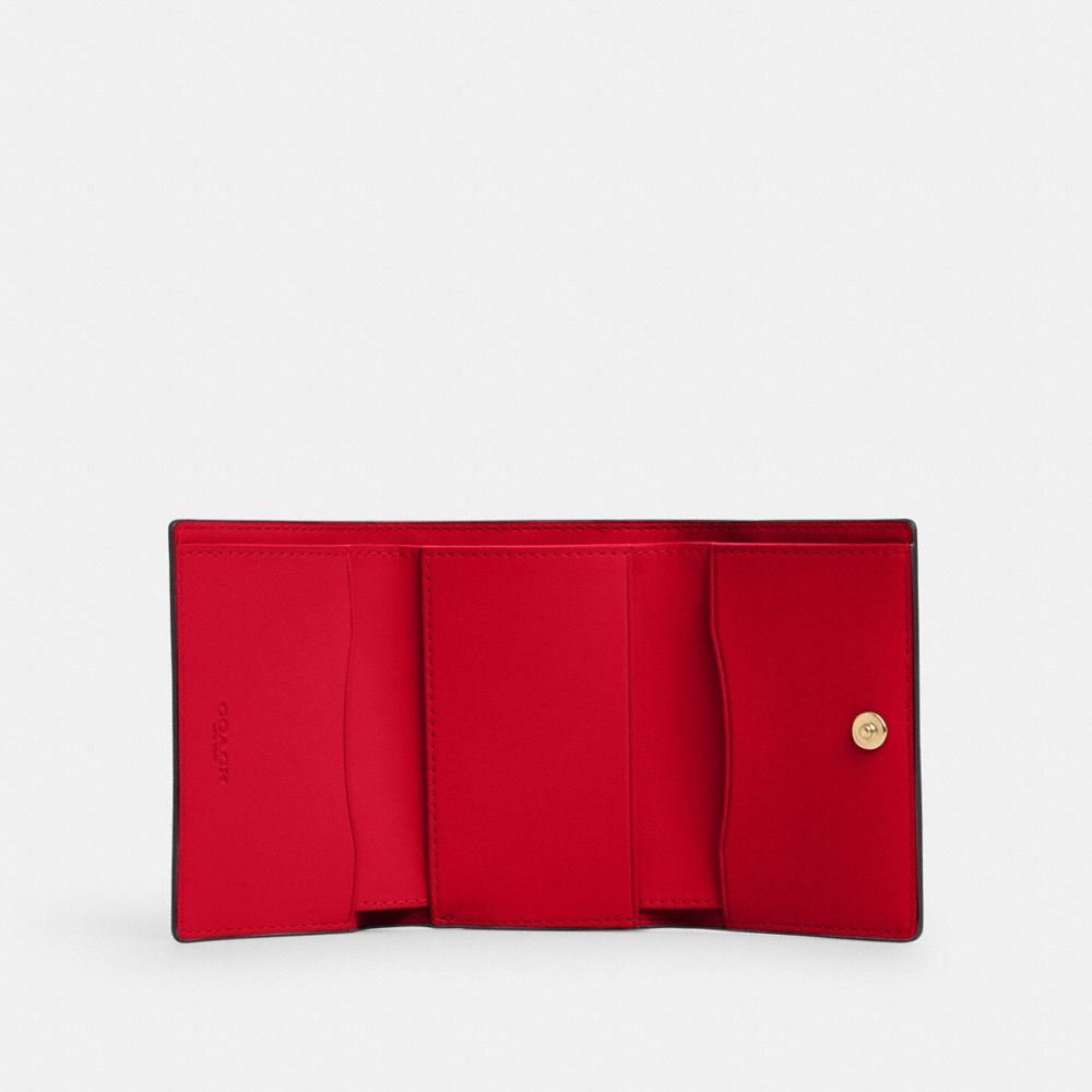 COACH®,MICROPORTEFEUILLE,Cuir de fantaisie,Or/Rouge audacieux,Inside View,Top View