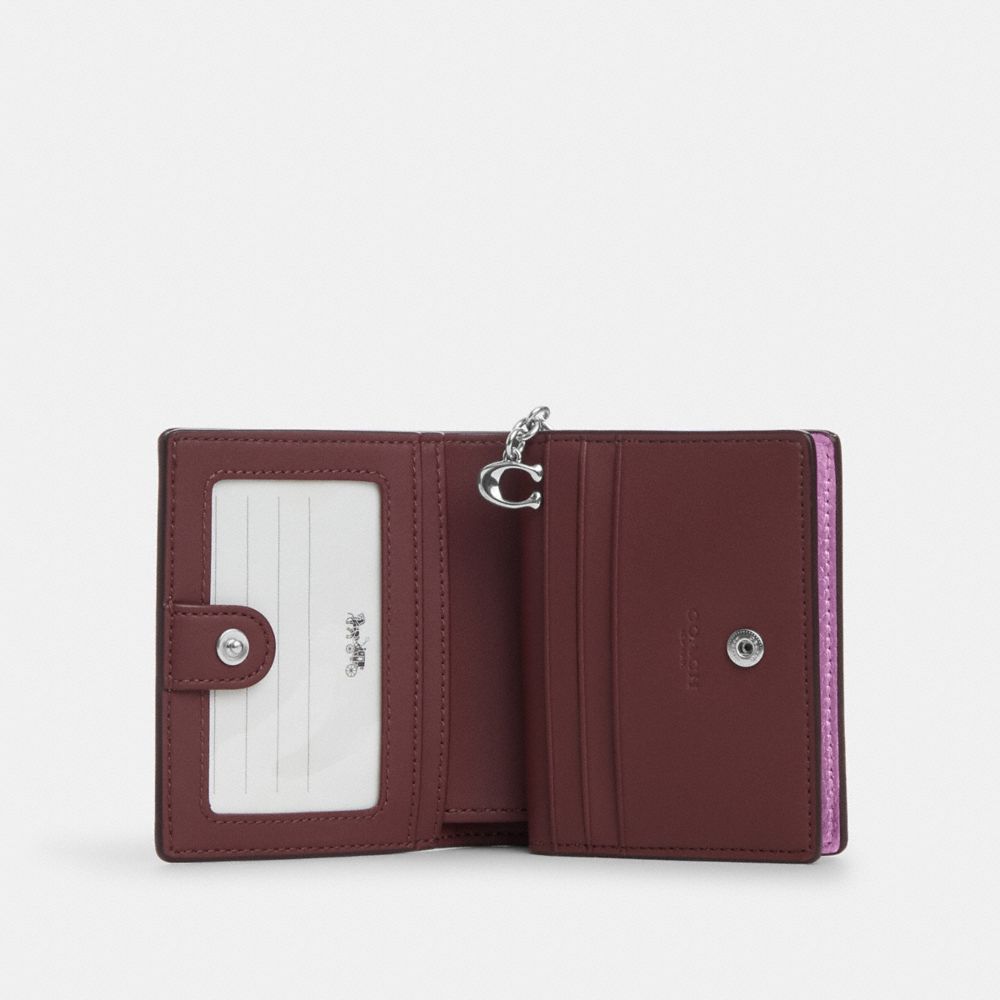 small snap wallet with colorblock interior