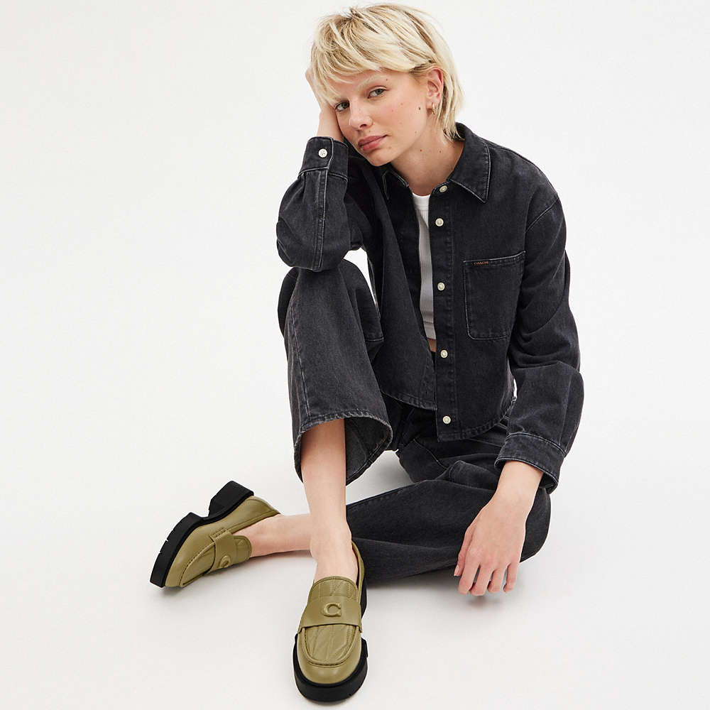 Shop Coach Leah Loafer Mit Steppung In Moss