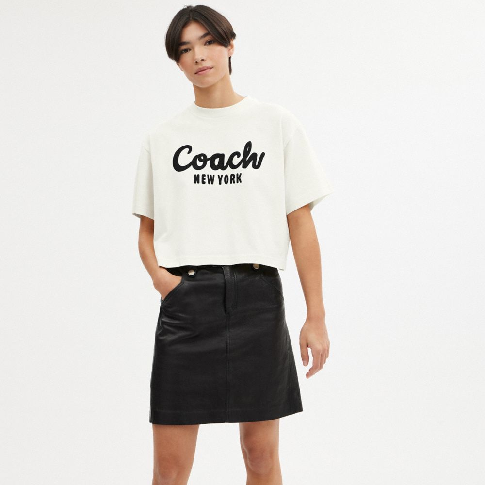 COACH®,T-SHIRT COURT SIGNATURE CURSIVE,Coton,Crème,Scale View