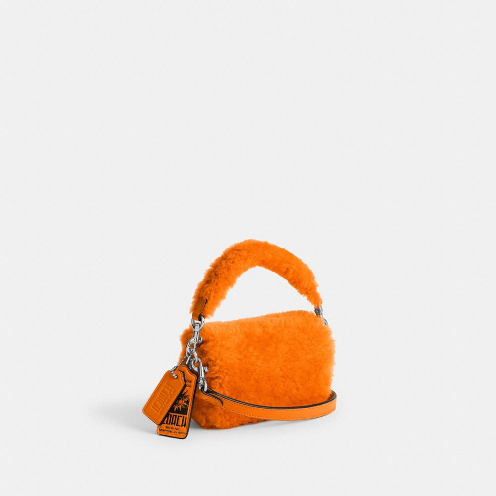 COACH®,【LIL NAS X DROP BY COACH】タビー 12・シアリング,ボディバッグ&斜めがけバッグ,ﾌﾞﾗｲﾄ ﾏﾝﾀﾞﾘﾝ