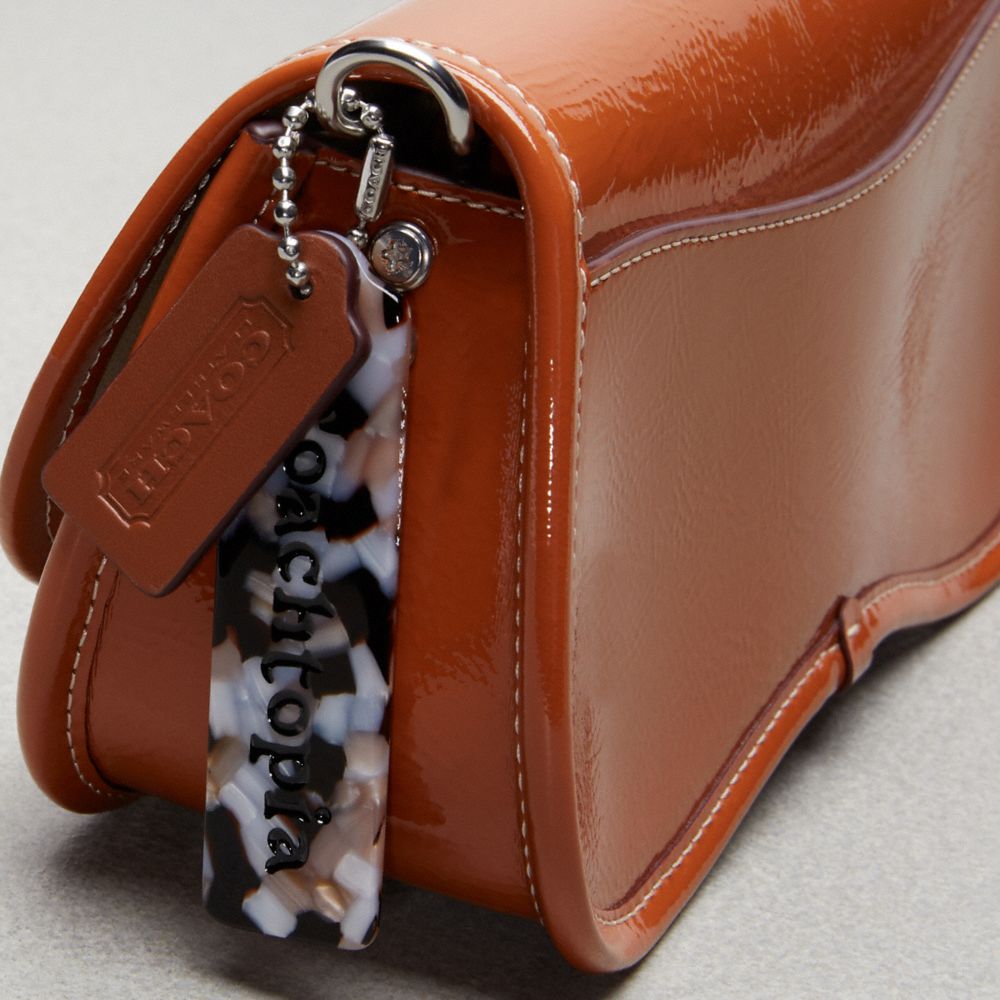 COACH®,Wavy Dinky Bag In Crinkle Patent Coachtopia Leather,Shoulder Bag,Logo,Chain Detail,Adjustable,Day Party,Brown,Group View