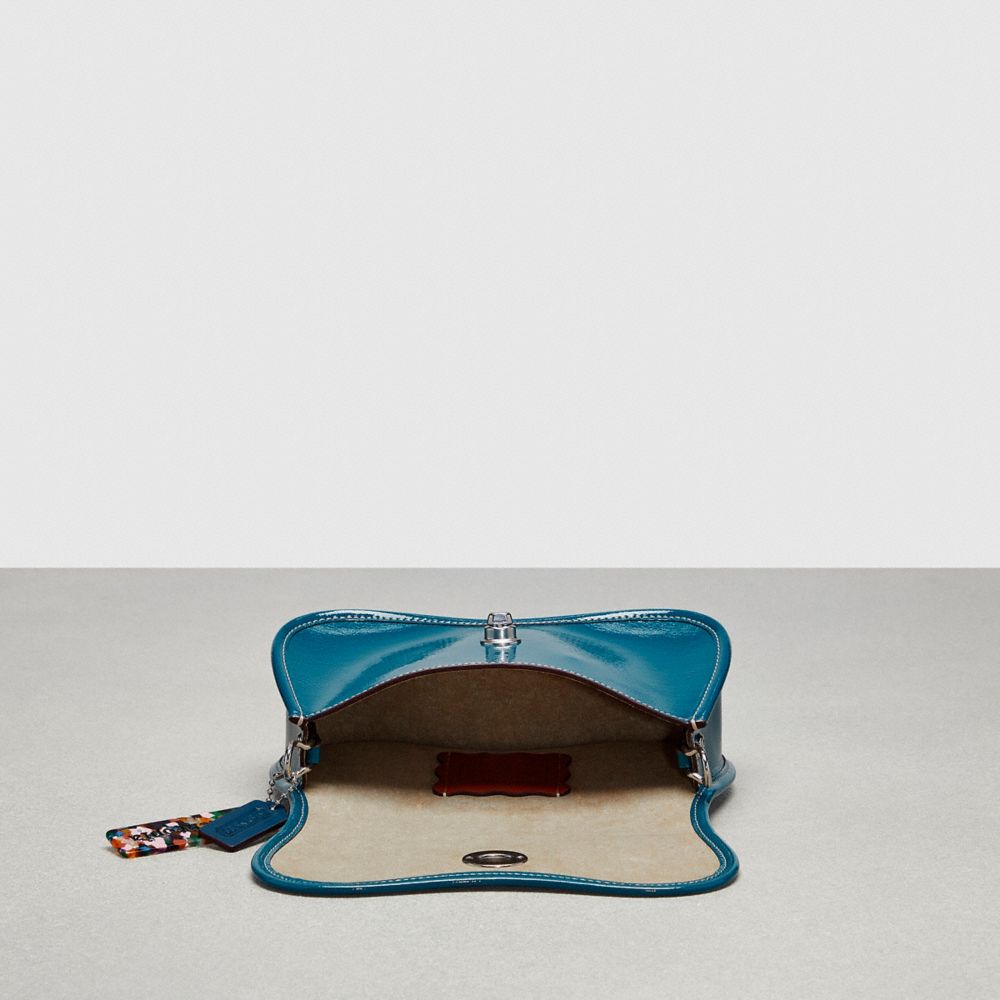 COACH®,Wavy Dinky Bag In Crinkle Patent Coachtopia Leather,Shoulder Bag,Logo,Chain Detail,Adjustable,Day Party,Teal,Inside View,Top View