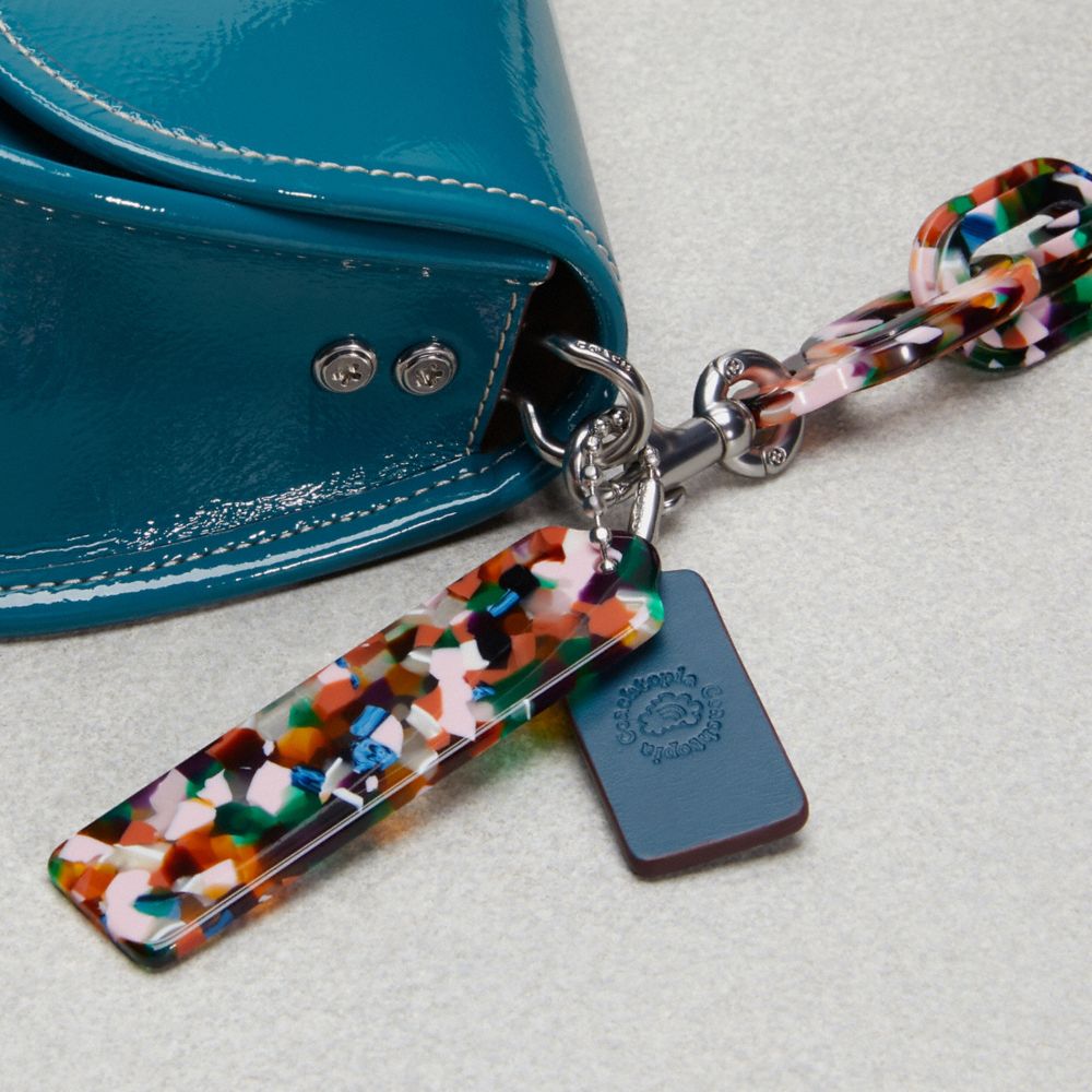 COACH®,Wavy Dinky Bag In Crinkle Patent Coachtopia Leather,Shoulder Bag,Logo,Chain Detail,Adjustable,Day Party,Teal,Detail View