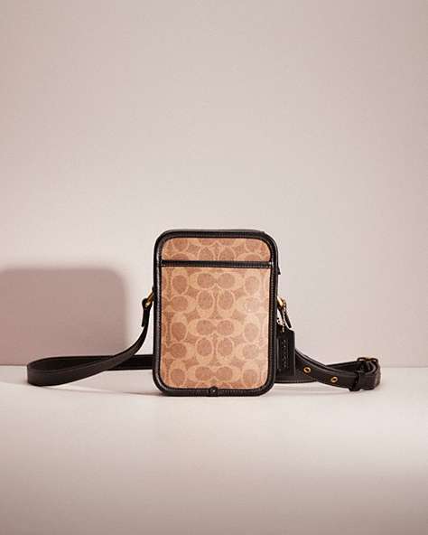 COACH®,RESTORED ZIP CAMERA BAG,Glovetanned Leather,Mini,Brass/Tan/Black,Front View