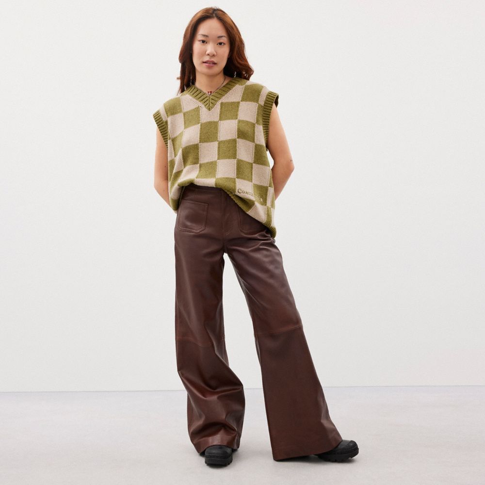 COACH®,Gilet en tricot à damier,Damier,Beige/Vert,Scale View