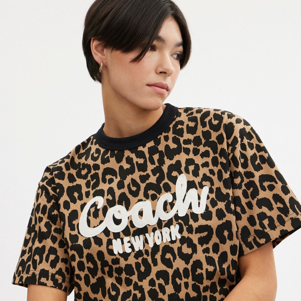 61cm身幅coach シグネチャープリントtシャツ - mirabellor.com