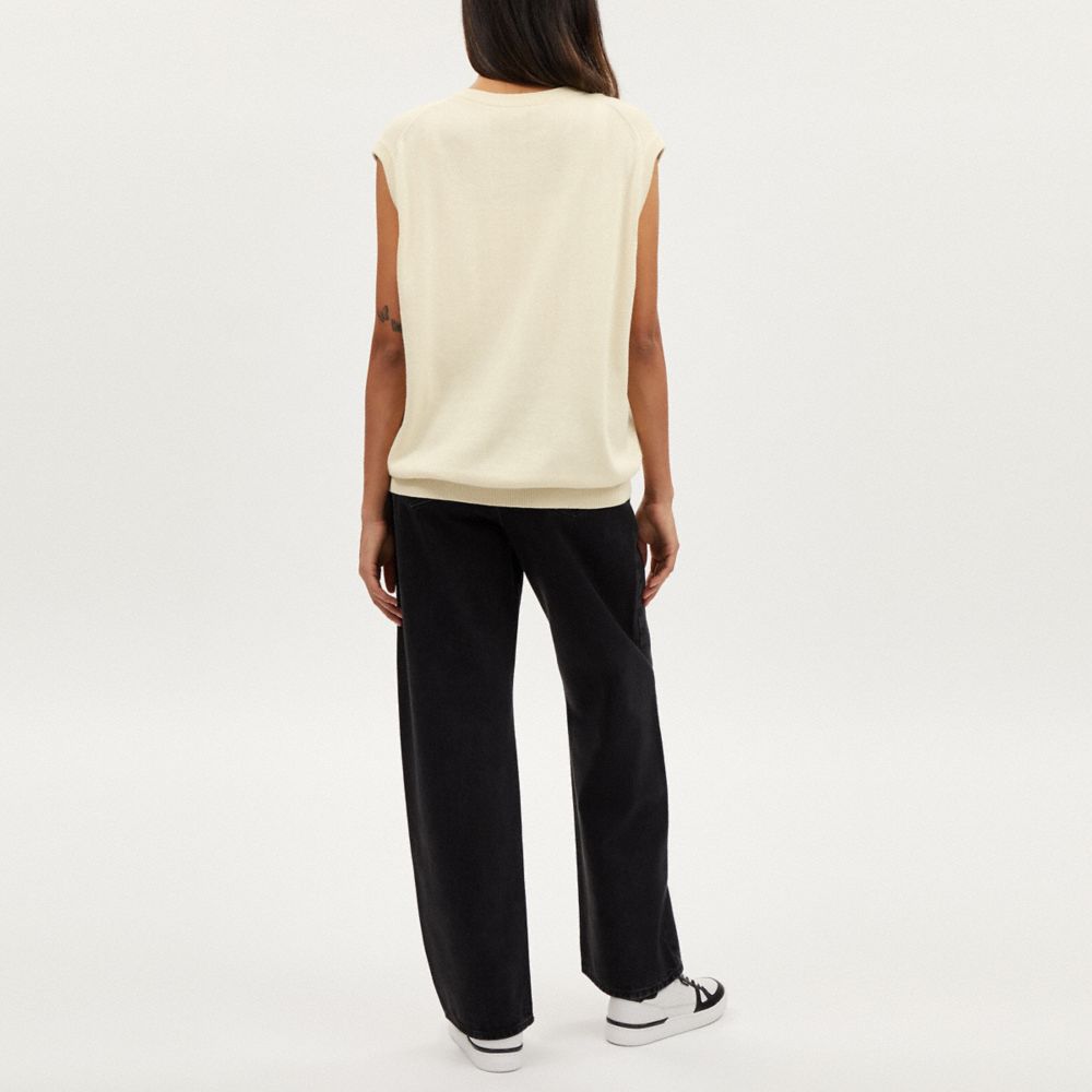 COACH®,GILET,Crème,Scale View