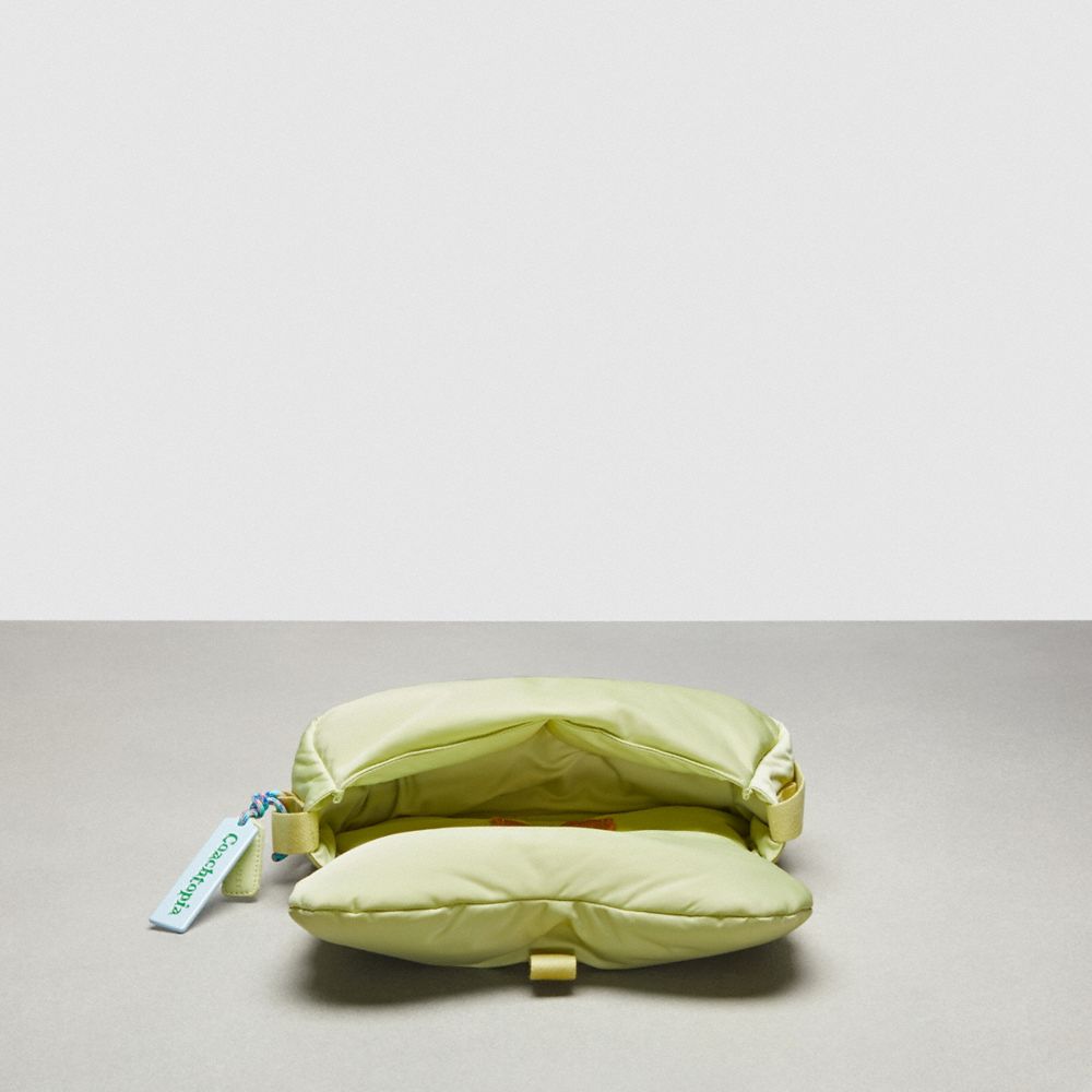 COACH®,Coachtopia Loop Puffy Wavy Dinky Bag,Lining Recycled Polyester,Recycled Polyester,Shoulder Bag,Plastic,Logo,Gunmeta...,Green,Inside View,Top View